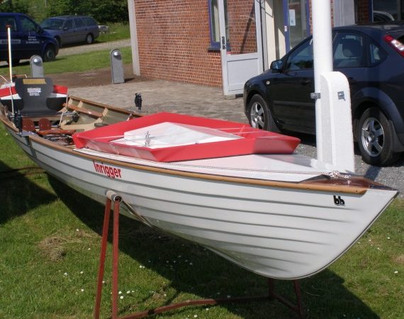 Inrigger 2+ Ruderboot für coastal rudern