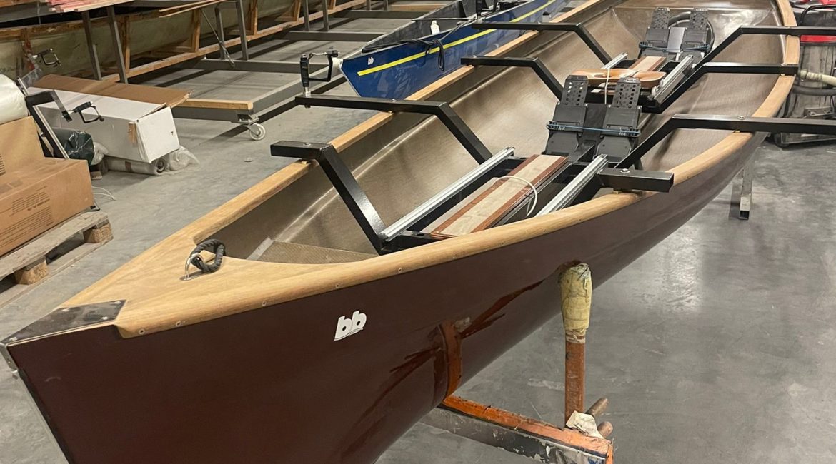 Eco trainer flax rowing boat