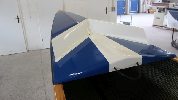 removable bow cover on a rowing boat