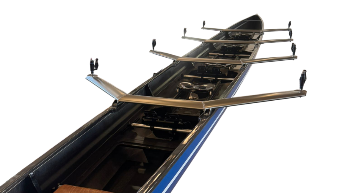 C4x+ Ruderboot mit Flügelauslegern