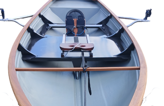 Neuer Innenausbau Ruderjollen