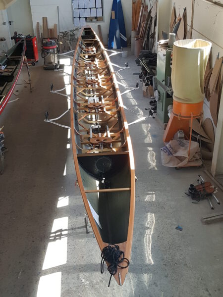 E5x- Ruderboot mit Tiefeinstieg